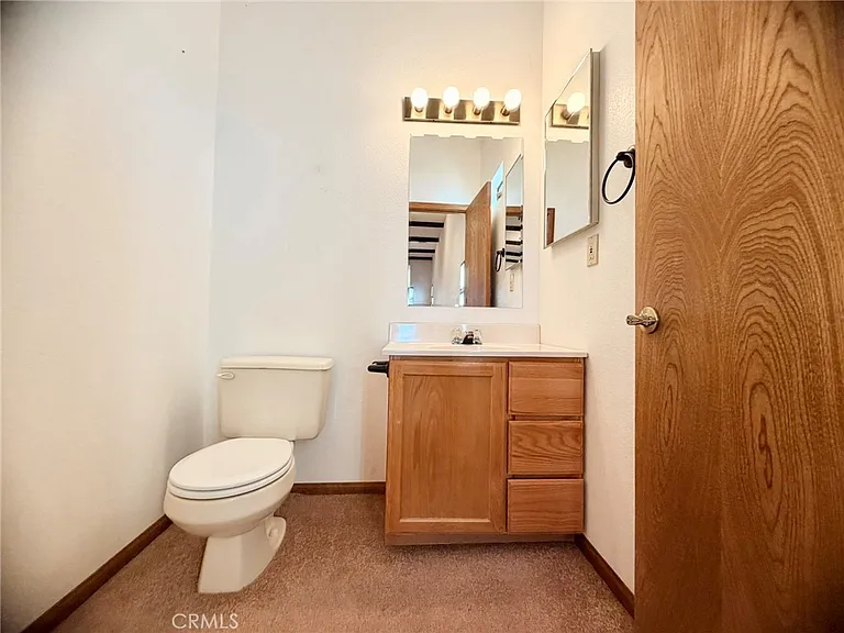 19230 Pinto Way — Photo 47