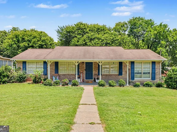 202 Cherry Hill Dr, Calhoun, GA 30701