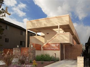 12617 Eucalyptus Ave, Hawthorne, CA 90250