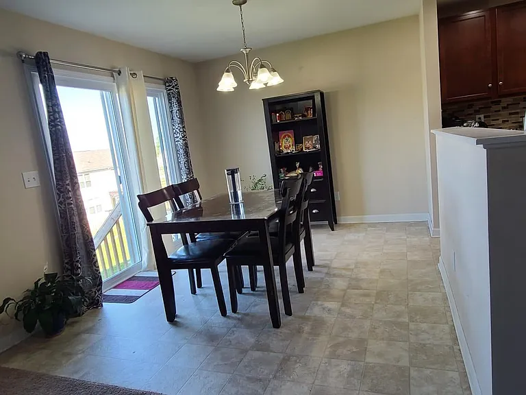 1036 Autumn Crest Ln — Photo 8
