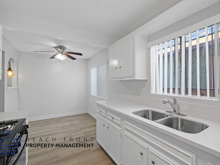 11714 Bellflower Blvd — Photo 20