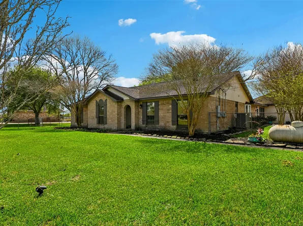 13917 Countryside St, Santa Fe, TX 77517