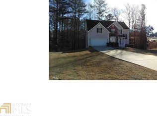 216 Camden Park Dr, Lawrenceville, GA