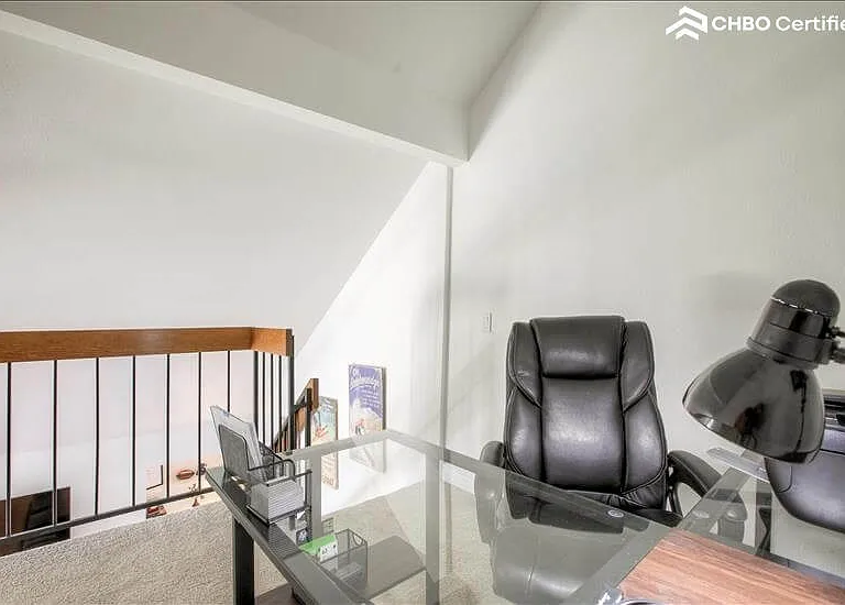 Desk with Executive Chair