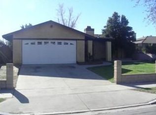 17237 Anastasia Ave, Fontana, CA 92335