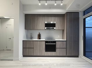 110 Broadway Ave #1608, Toronto, ON M4P 1V7