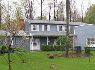 2840 Sandy Lake Grove City Rd, Stoneboro, PA 16153