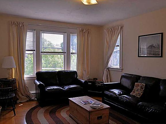 4th image of 120 S Angell St APT 3