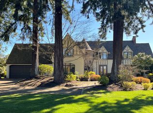 426 Upland Rd, Medina, WA 98039