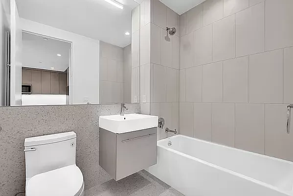 Rented by Modern Spaces | media 4
