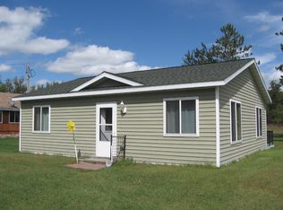 17 5th Ave S, Motley, MN 56466