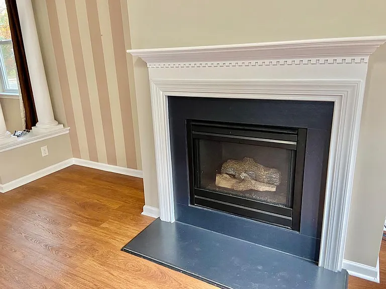 708 Hewespoint Ct — Photo 16