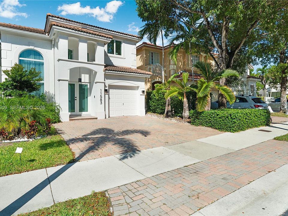 1st image of 11583 NW 69th Ter