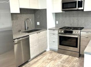 1946 Overland Ave #304, Los Angeles, CA 90025