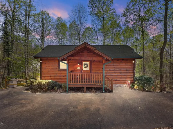 3123 Happy Hollow Rd, Sevierville, TN 37862