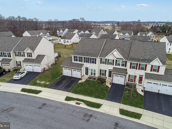3rd image of 148 Margaretta Dr