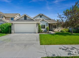 5918 W Quintale Dr, Meridian, ID 83646
