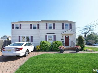 35 Midland Ave, Fair Lawn, NJ 07410