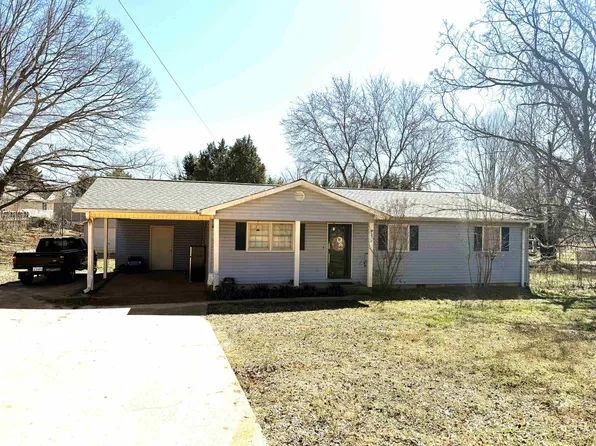 270 Old Furnace Rd, Boiling Springs, SC 29316