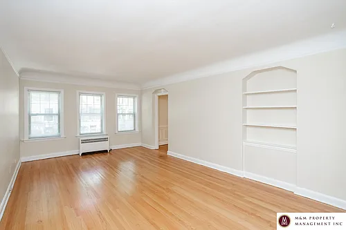1035 Washington Photo 1