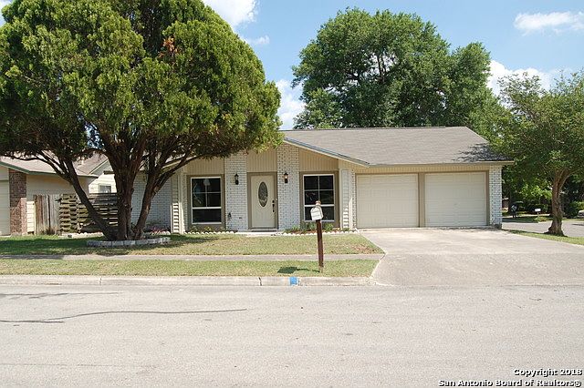 1st image of 7605 Gnarled Oak Trl
