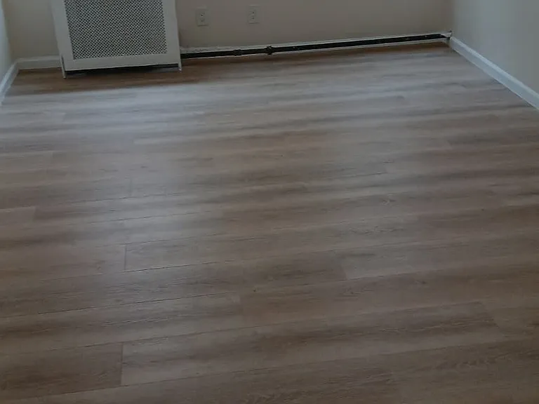 3201 Cruger Ave #2R — Photo 3
