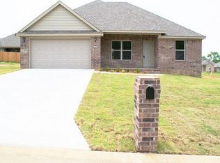 2619 Ridgewood Rd, Searcy, AR 72143