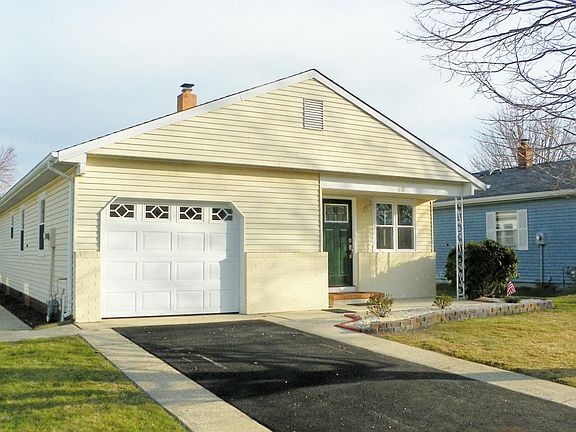 2nd image of 60 Orlando Blvd
