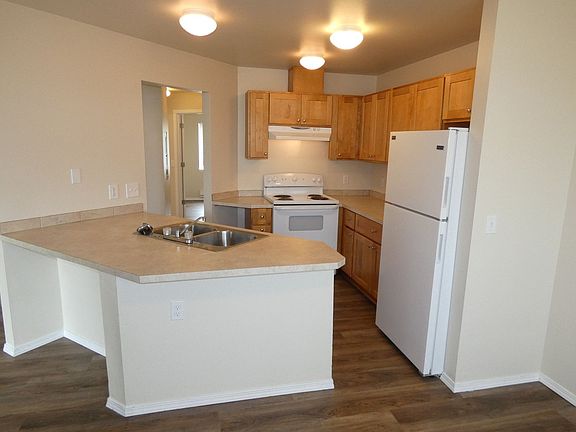 4th image of 1003 S C St APT 2