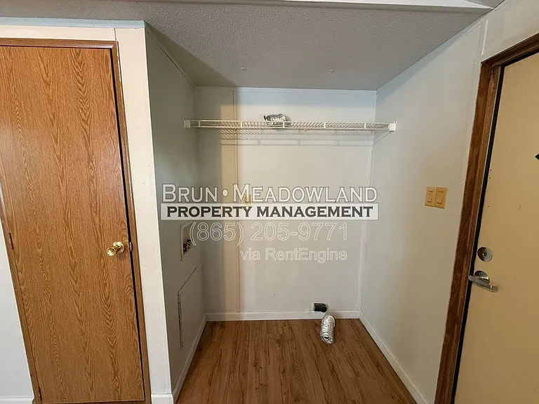424 Patterson Rd — Photo 13