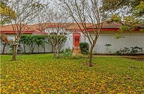 2nd image of 10005 Sausalito Dr
