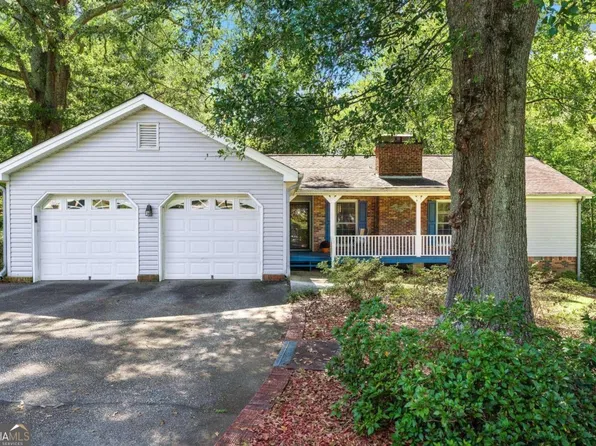 1447 Summit Chase Dr, Snellville, GA 30078