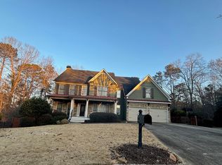 864 Valley Dr, Canton, GA