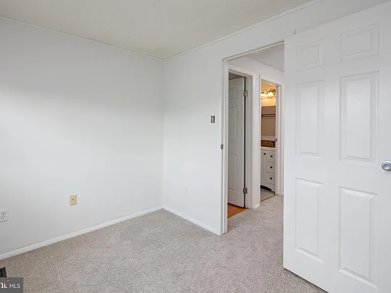 21 Valley Park Ct — Photo 19
