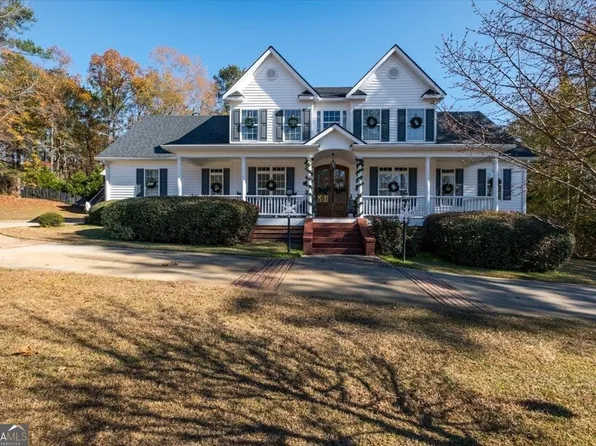 100 Lovetts Ridge Dr, Juliette, GA 31046