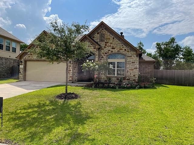 1st image of 8419 Creekside Timbers Dr