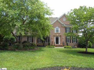 206 Winter Brook Ln, Simpsonville, SC 29681