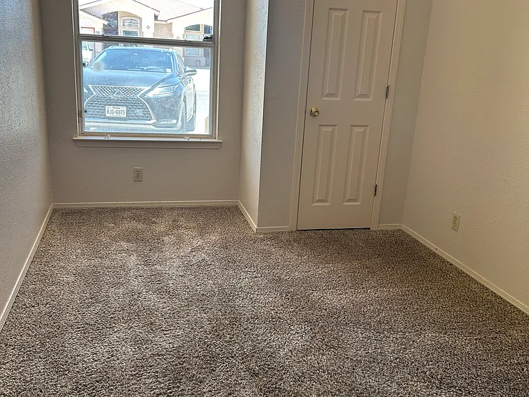 11805 Kings Arms Ct #11807 — Photo 8