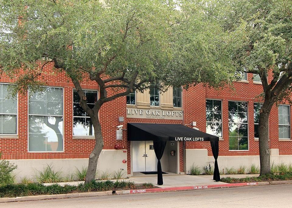 1st image of 1312 Live Oak St APT 104