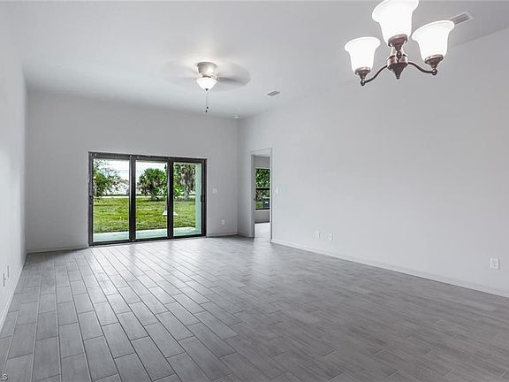 5th image of 3913 SW 8th Ct