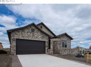 2002 Vineyard Dr, Windsor, CO 80550