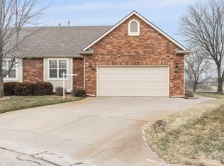 2315 N Lakeway Ct, Wichita, KS 67205