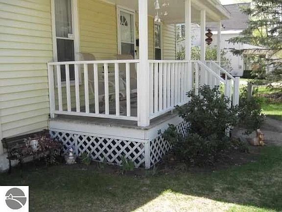 2nd image of 434 Hersey St