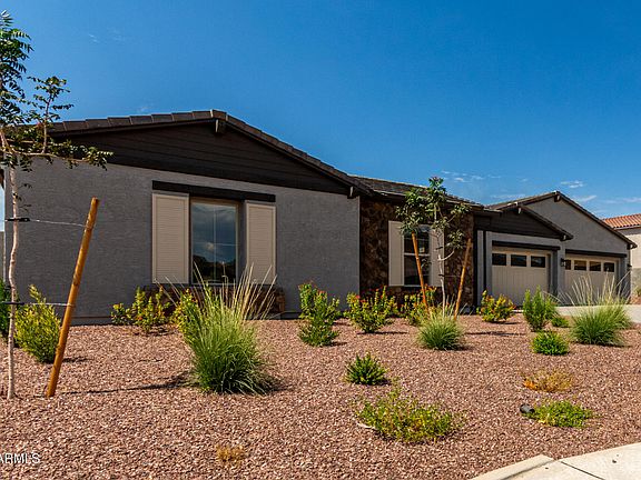 3rd image of 43808 N ACADIA Way
