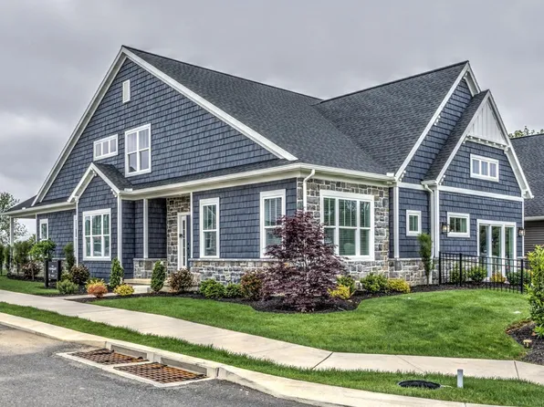 112 Flora Blvd, Annville, PA 17003