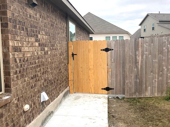 5th image of 20228 Crested Caracara Ln