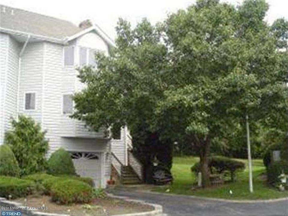 1st image of 26 Rose Ct #2E6
