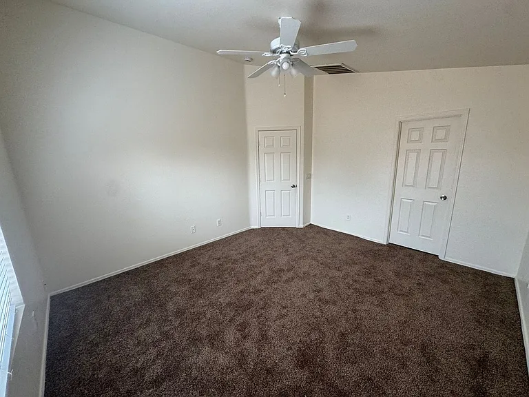 1225 W Darrel Rd — Photo 12