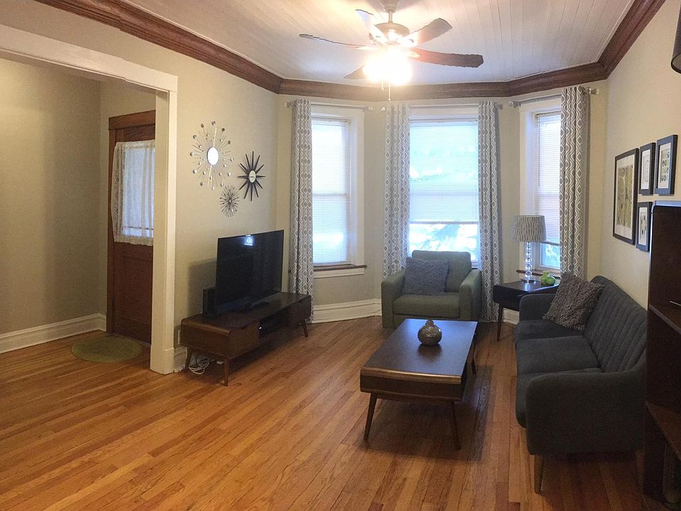 1st image of 1471 W Catalpa Ave #1
