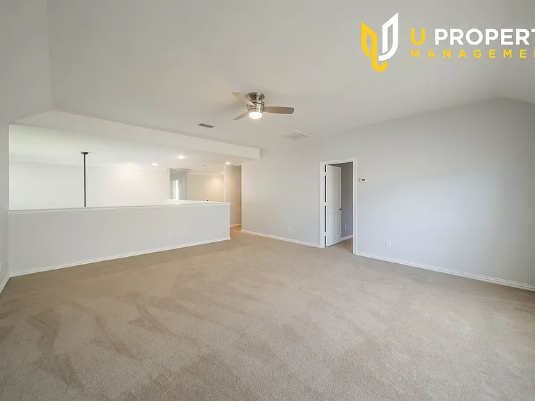 1810 Port Isabel Dr — Photo 27